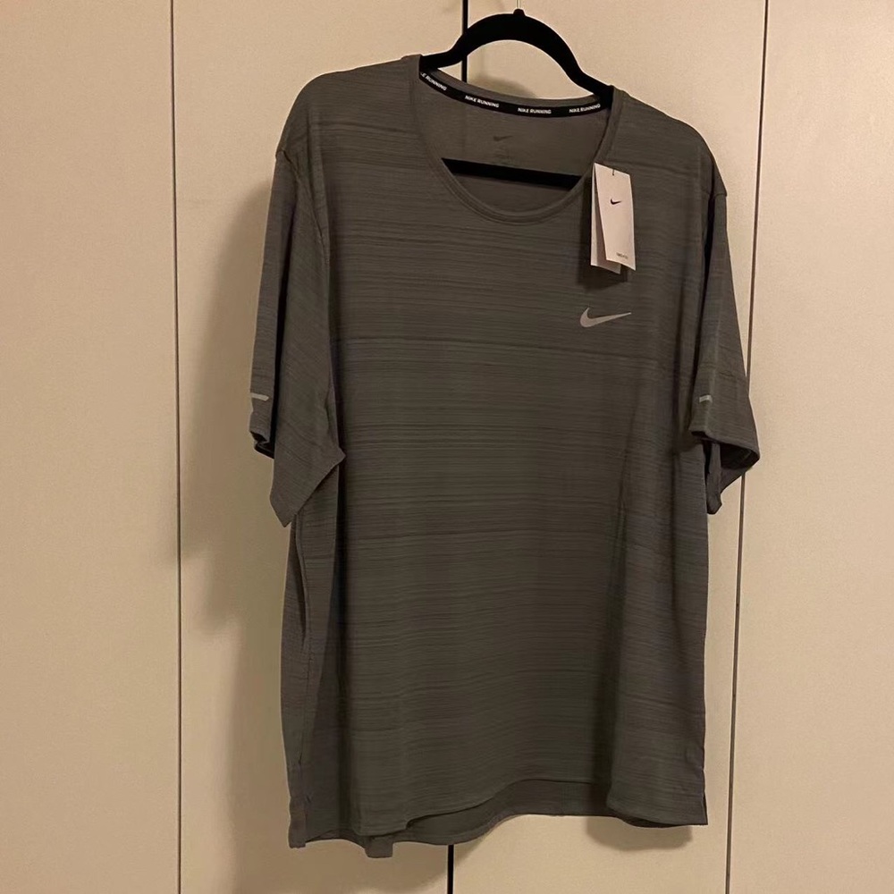 Men’s Nike Running Miler Tee Size XXL